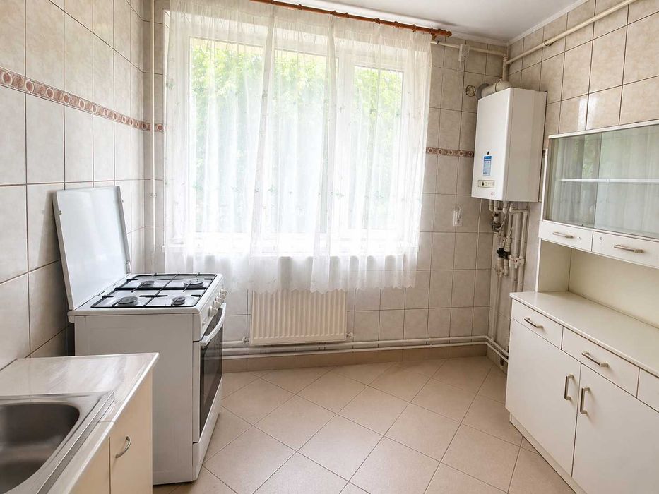 Vând apartament 2 camere – Urziceni, zona Primărie
