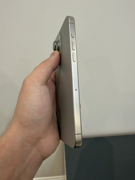 iPhone 17 Pro Max 256GB titanium