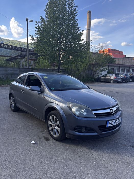 Opel Astra GTC….