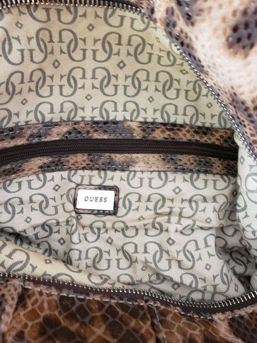 Guess оригинална чанта