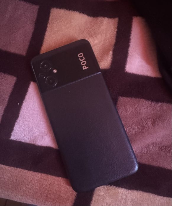 Продам смартфон Poco M5 128gb