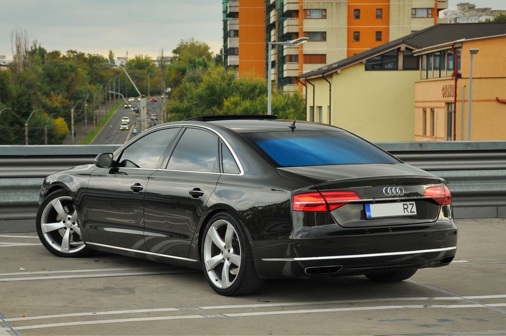 Audi A8 4.2 diesel facelift/ bose /