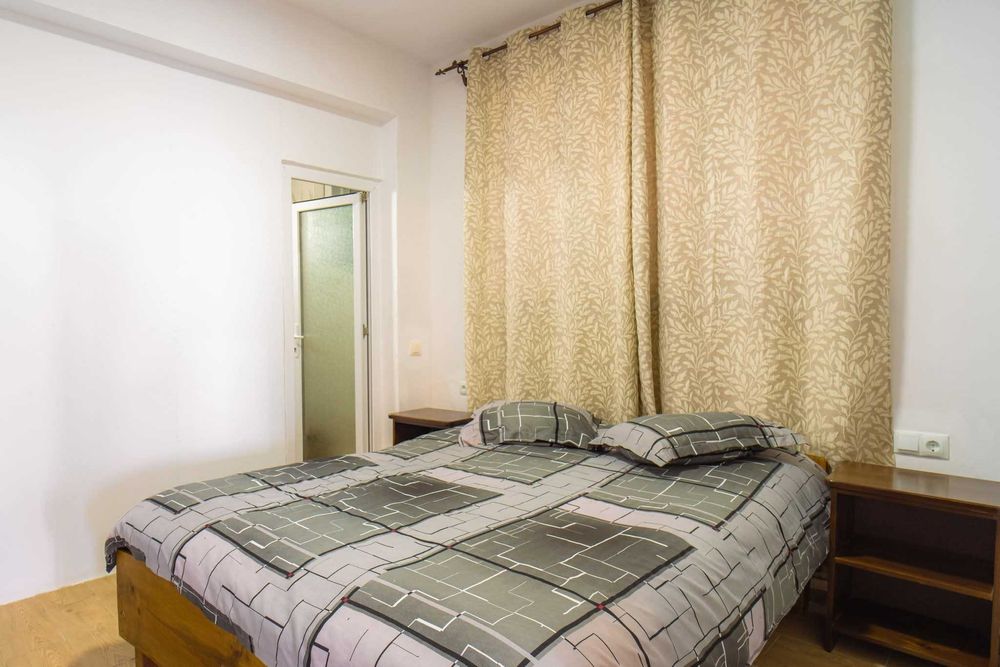 Cabana spatioasa de vanzare (zona de munte)