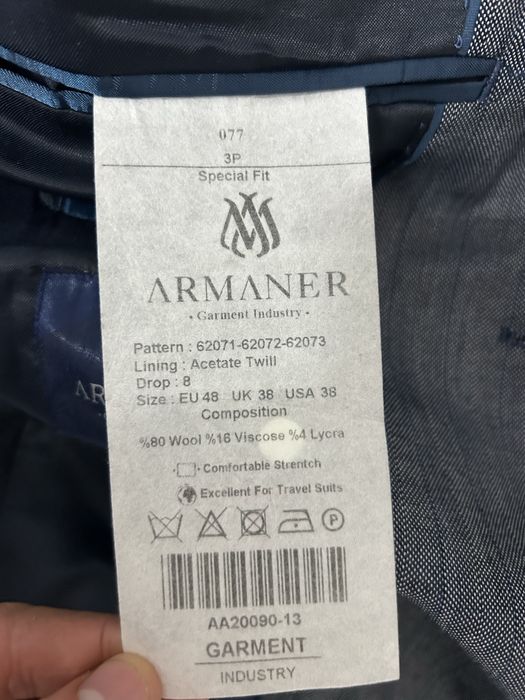 Новый классический костюм