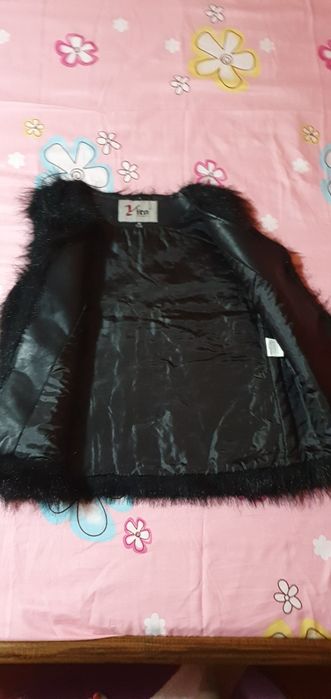 Vesta ,blana artificiala