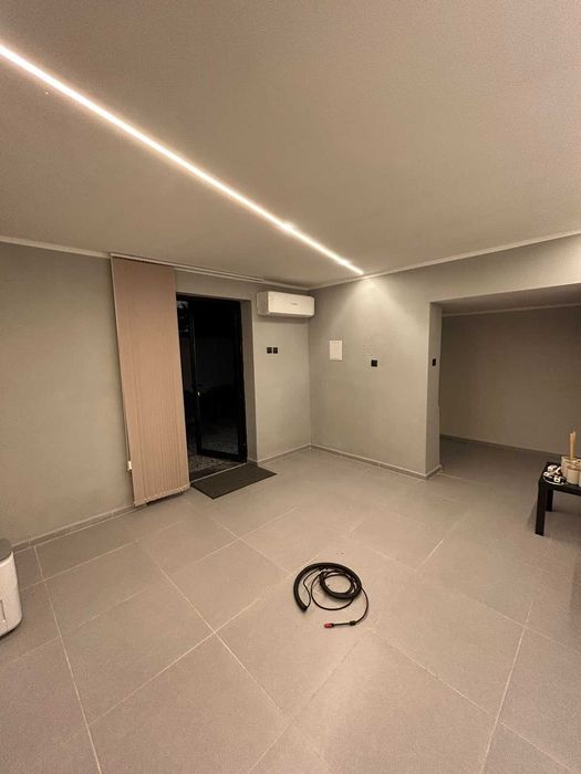 Дава се под наем Офис в София, Център - 30 кв.м за 408 € - Снимка #4