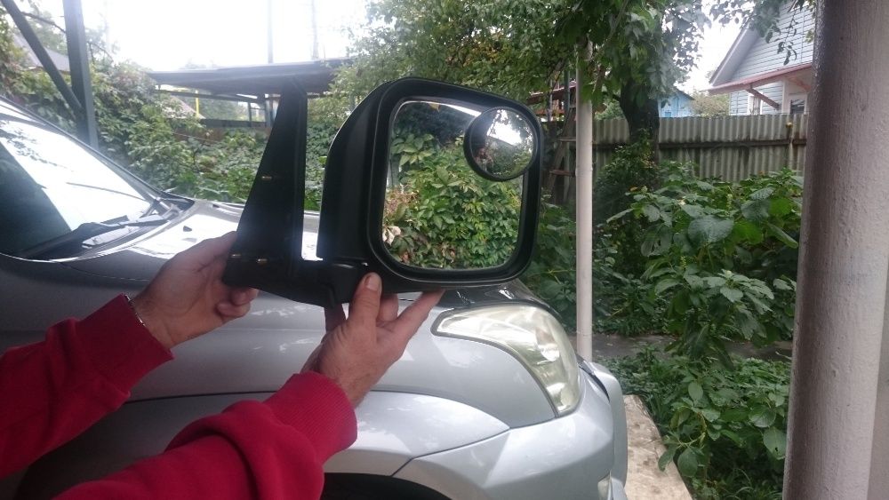 Зеркало заднего вида