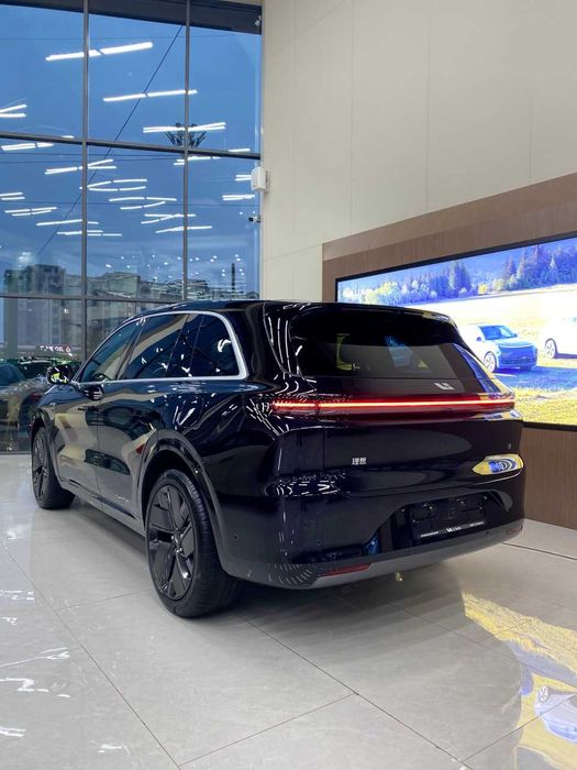 Lixiang L6 2025 — 2