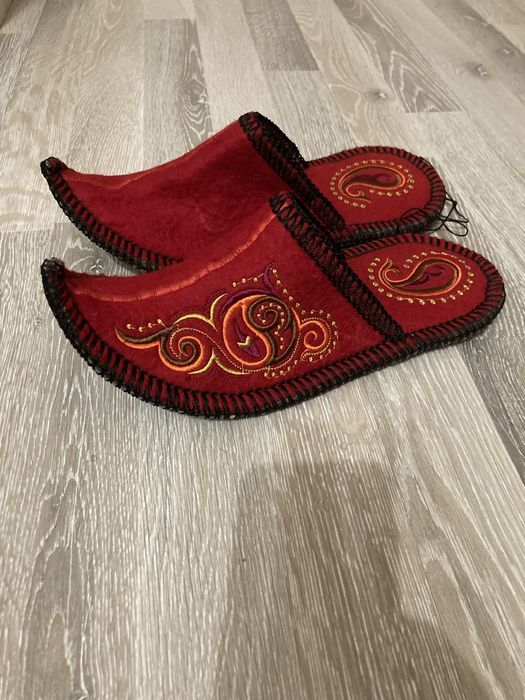 Войлочные тапочки