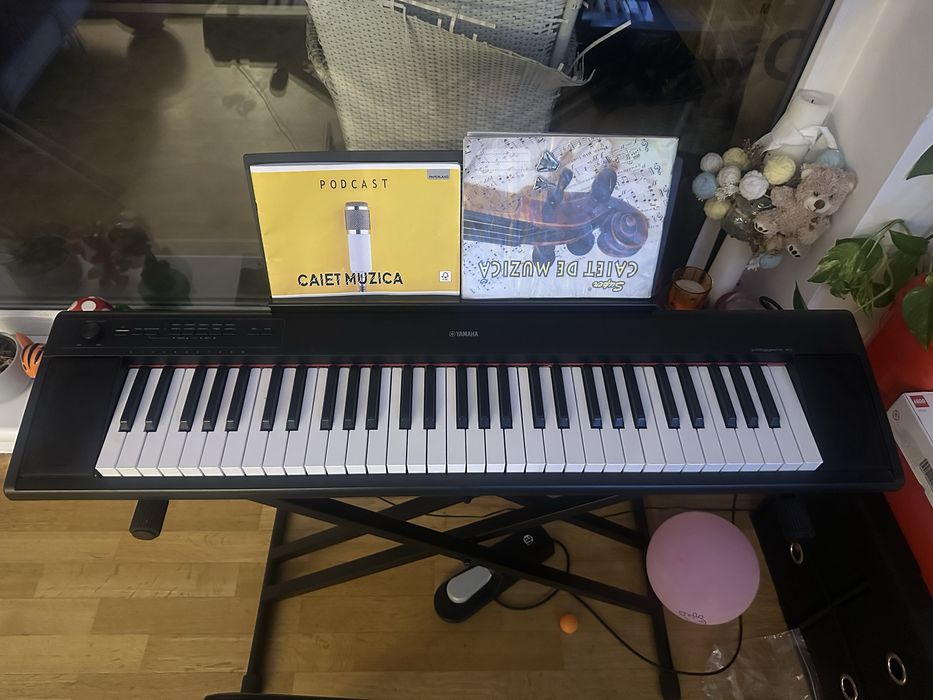 Yamaha Piaggero + Scaun + Stativ + Pedală Sustain