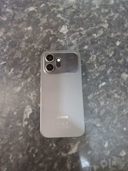 Продам телефон Honor 600