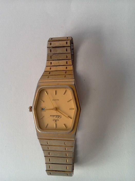 Ceas elegant, placat aur, data setare rapida, geam saphir, quartz