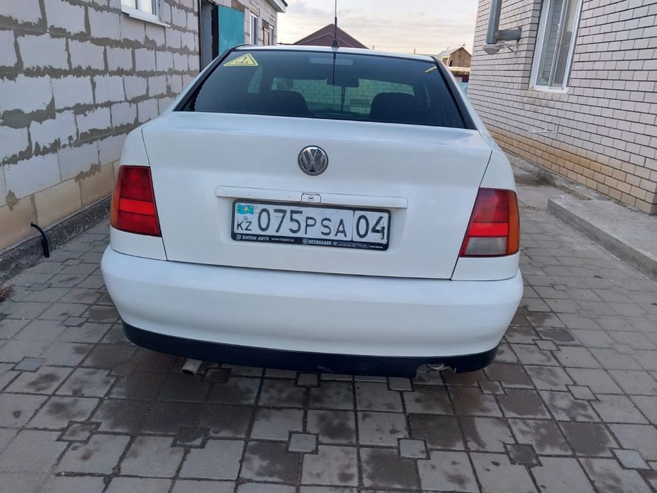Volkswagen Polo 2001 года
