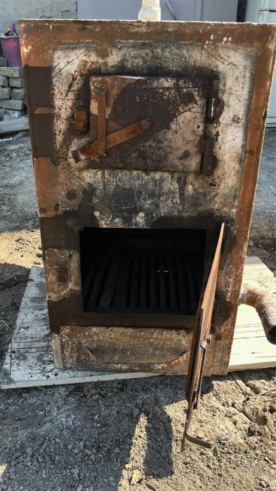 Котел-печь чугунная