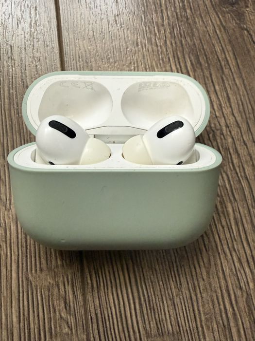 Airpods            Pro ,