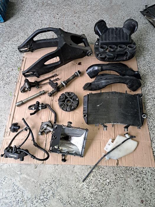 Части за сузуки К5 К6 suzuki