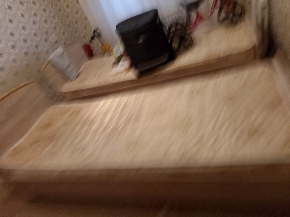 Кровать б/у,продам