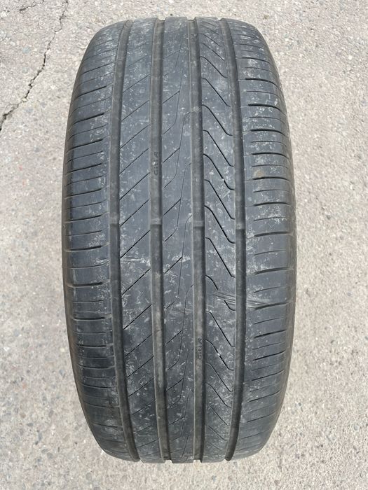 235/55/19 Giti balon