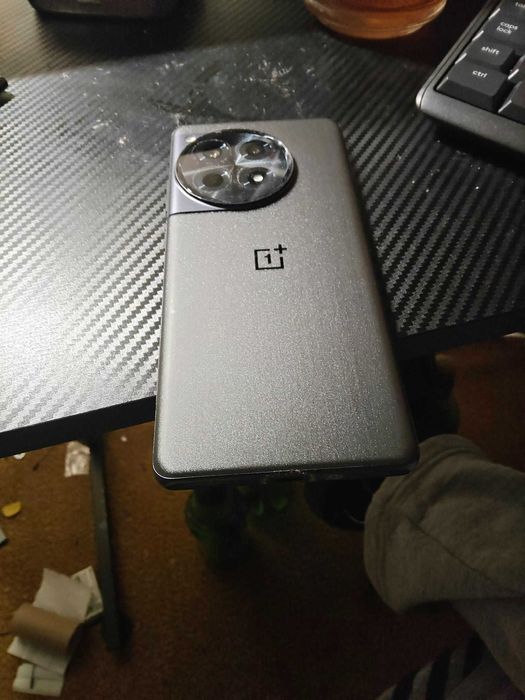 One plus 12 R - много добро състояние