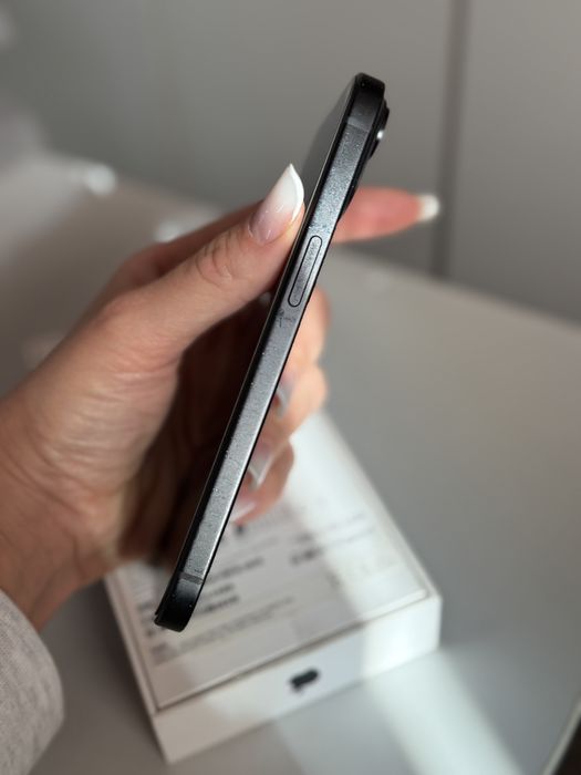 Iphone 15 Negru 128 gb