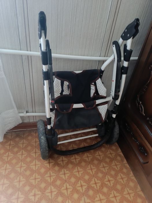 Коляска производства Польша