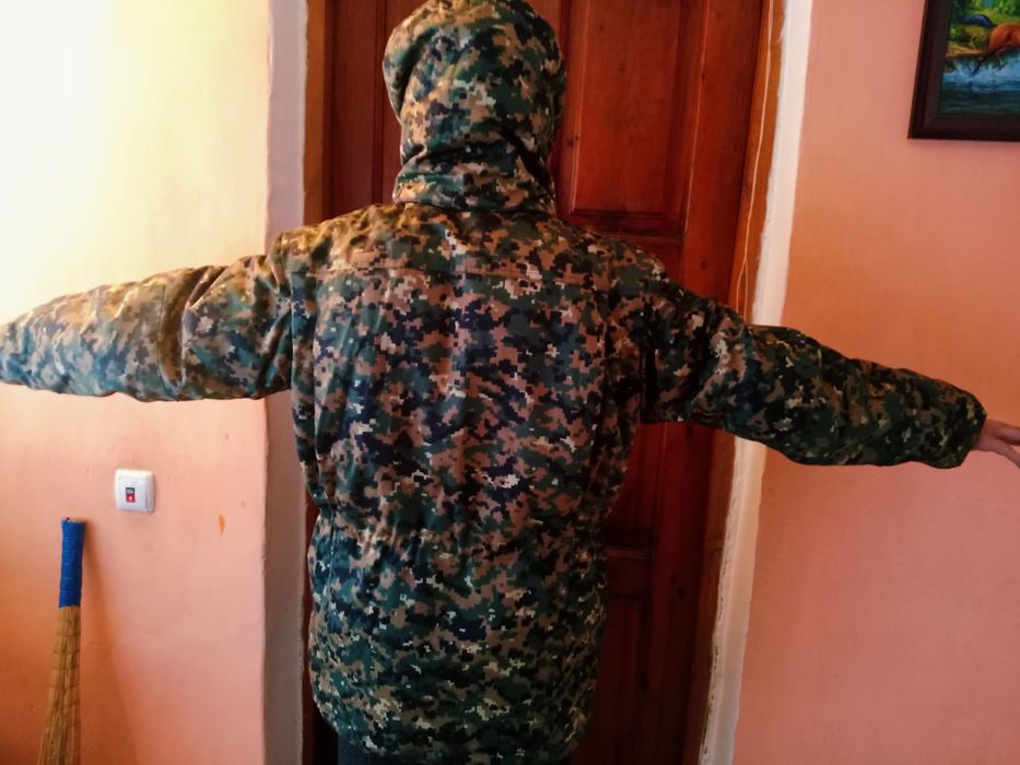 продам зимний  бушлат
