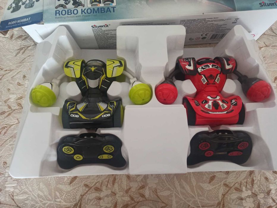 Роботи за битка - Robo Kombat Twin Pack YCOO