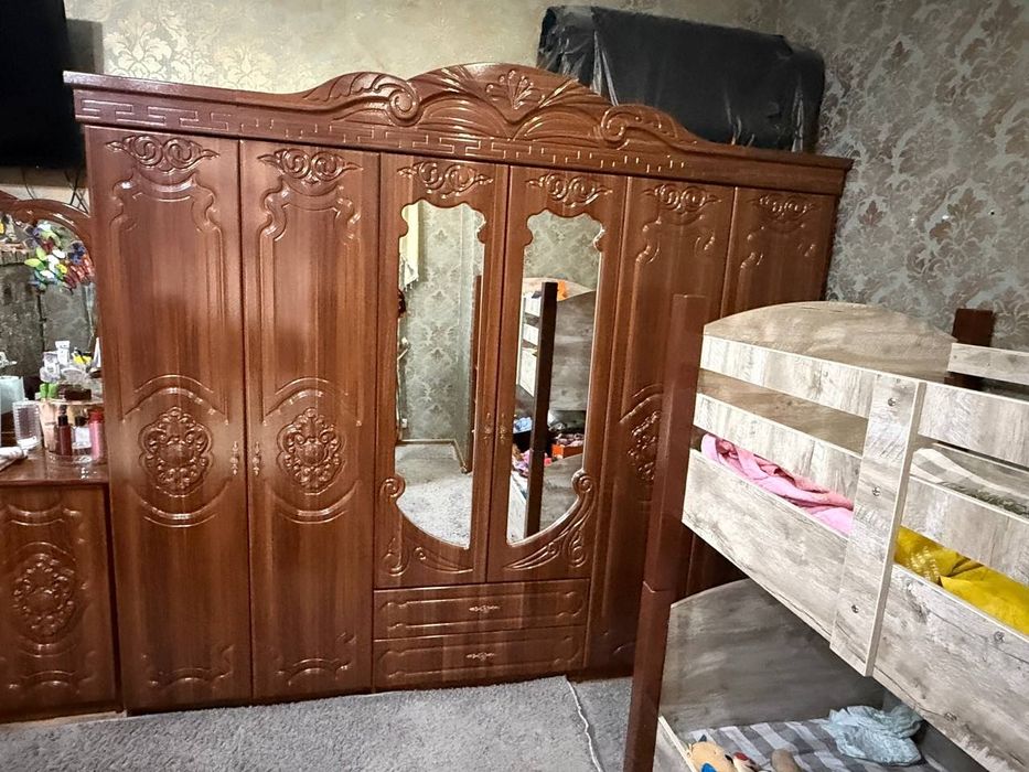 Spalni garnitur xolati yaxwi