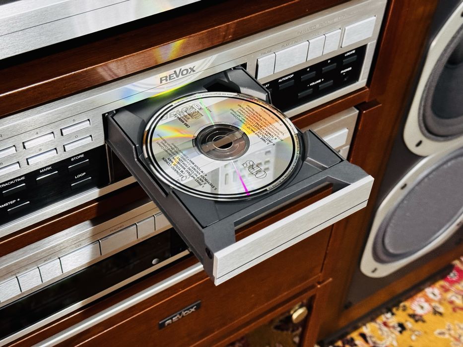 CD-player de inaltă fidelitate REVOX B226-un sunet deosebit - ca Nou