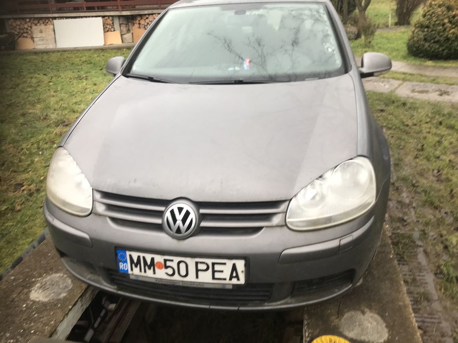 Vand golf 5 2009 manuala benzina