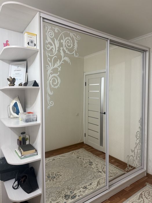 Продам шкаф купе