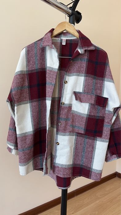 Продам рубашки женские