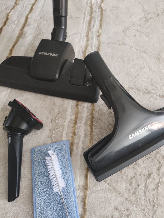 Продам пылесос моющий Samsung