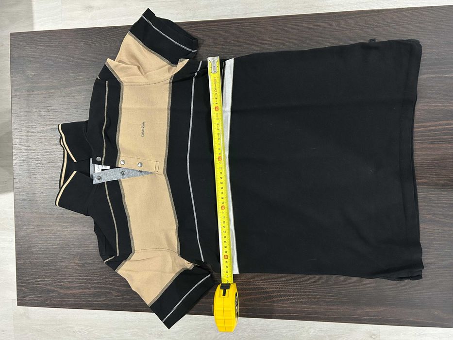 Tricou Calvin Klein XS nou