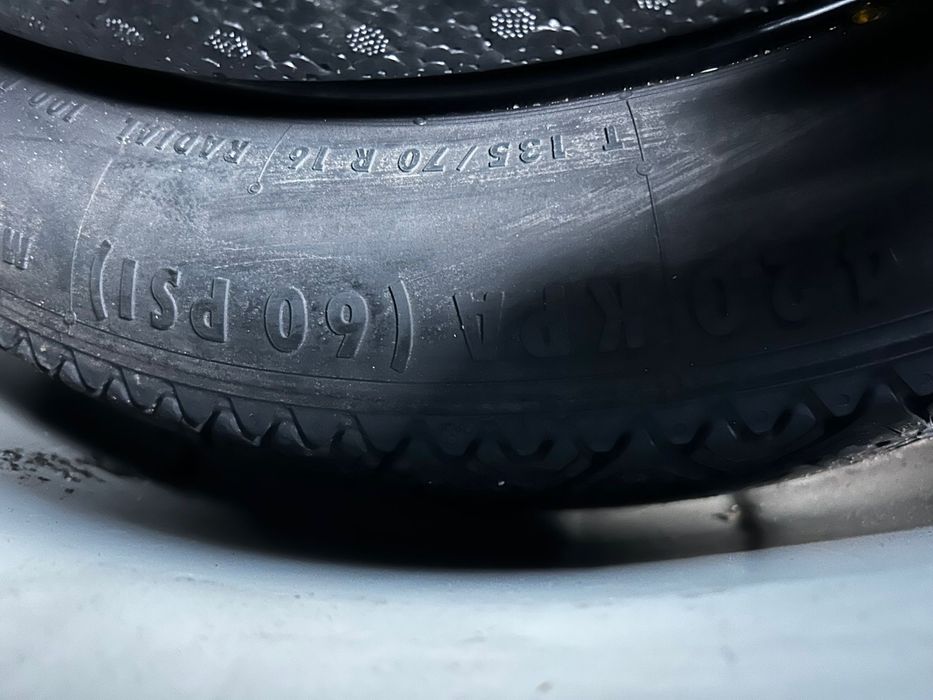 Roată rezervă Slim R16,cric Fiat 500 L 2014