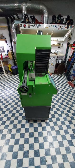 Машина за ски сервиз  "Wintersteiger"