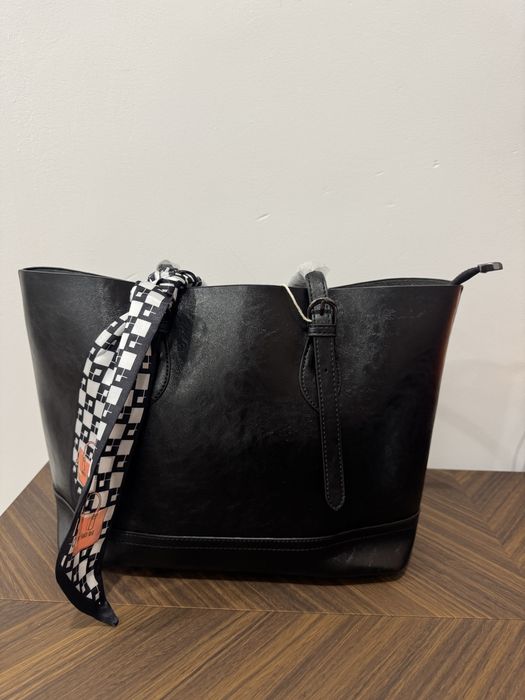 Продам кожанные сумки 20000тг