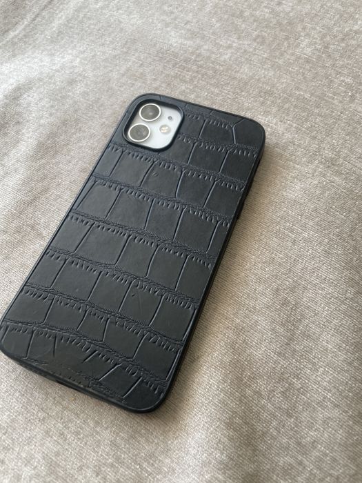 Iphone 11 в хорошем состояний