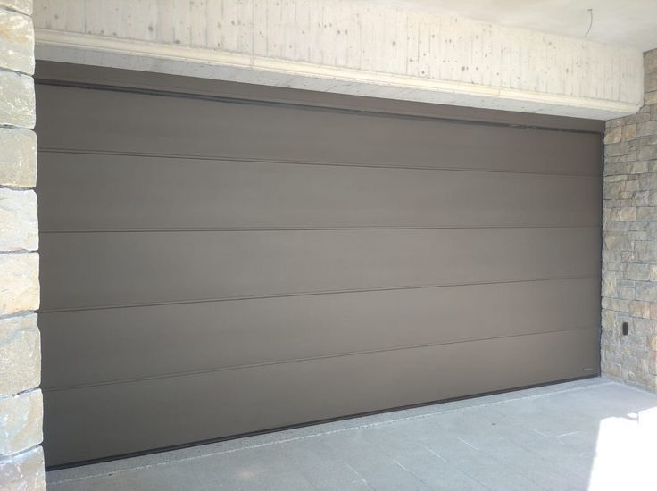 Рольставные и секционные ворота на заказ