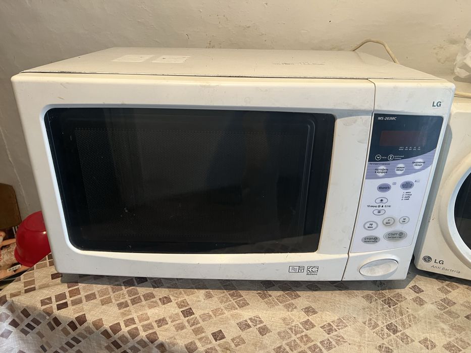 Продам микроволновку LG