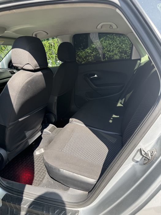 Продам машину polo 2012 год .