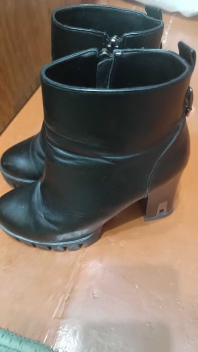 Сапоги женские 37 размер