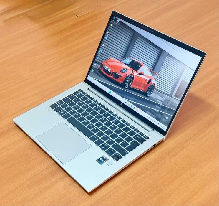 HP EliteBook 840 G10 / Core i7-1355U / 32GB DDR5 / 256GB SSD / 14″ FHD+ / Гаранция-6м.