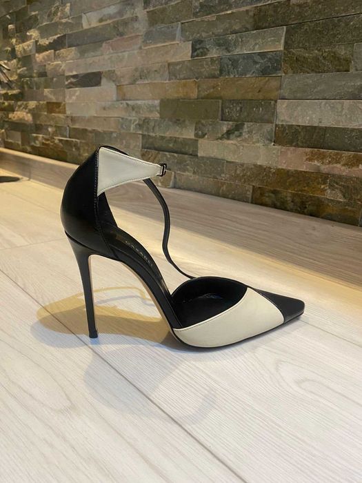 Pantofi Casadei- editie limitată