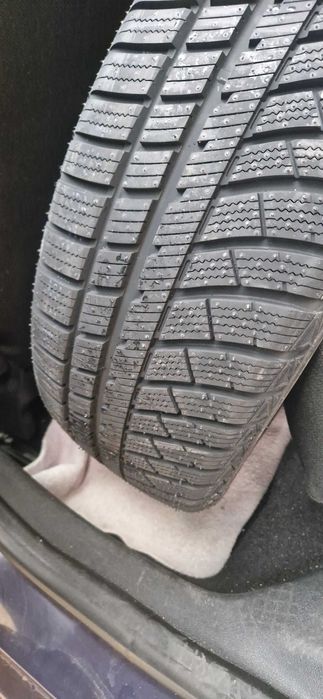 Vand cauciucuri 205/60/r16