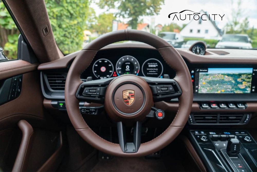 Porsche 911 Carrera 4 gts