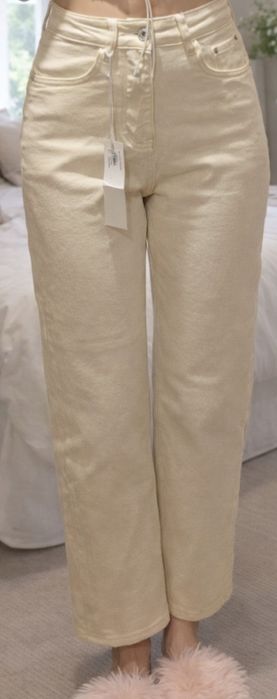 Продам джинсы женские