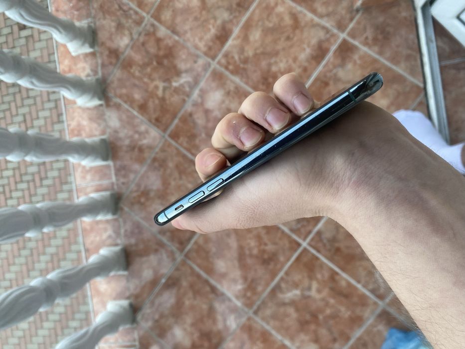 Iphone 11 pro green baterie 100%