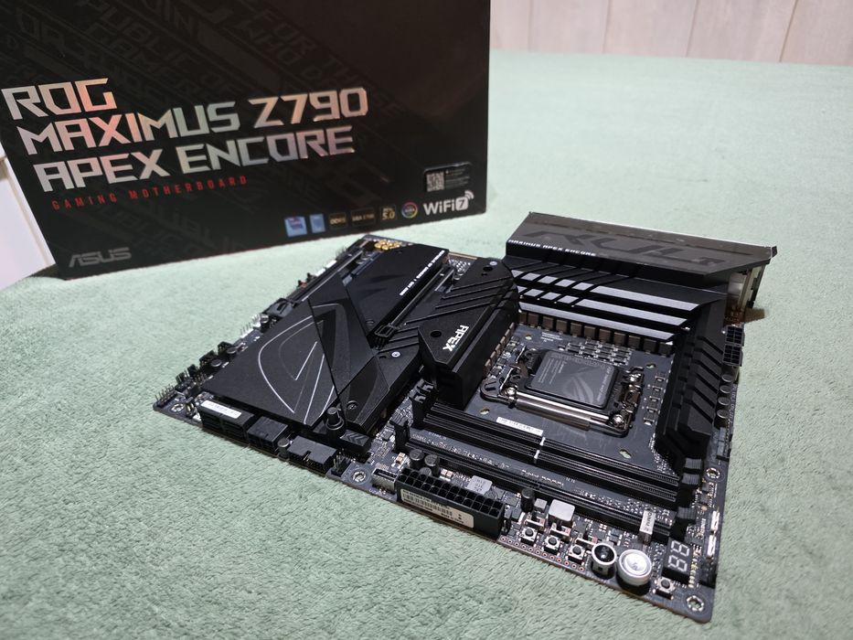 NOU, Garantie. Intel I9 14900K + ASUS Rog Maximus Z790 Apex Encore
