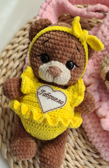 Плетени играчки на една кука